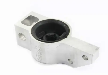 Сайлентблок рычага VAG 1K0199232J