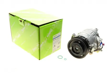 Компресор кондиціонера AUDI A4, A6, A8; SKODA Superb; VW Passat Valeo 813166