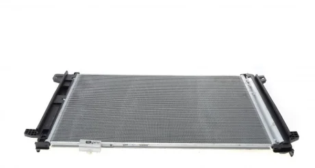 Радіатор кондиціонера C-class (W204/CLS (C218)/E-class (W212) 1.6-6.2 07- Valeo 814044