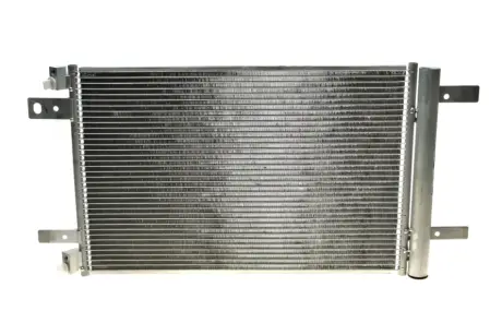 Радіатор кондиціонера Valeo 822550