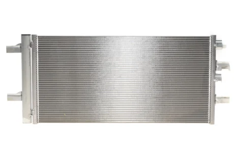 Радіатор кондиціонера BMW X1 (F48)/X2 (F39) 2.0 14-23 Valeo 822615