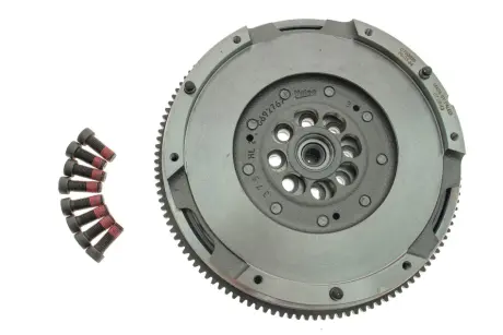 A_Маховик BMW 1/3/5/X1/X3 "2,0D "03-15 ="" Valeo 836589