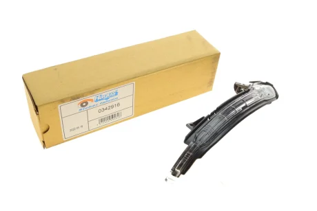 Повторювач повороту на дзеркало Audi A6 11-18 (R) VAN WEZEL Van Wezel 0342916