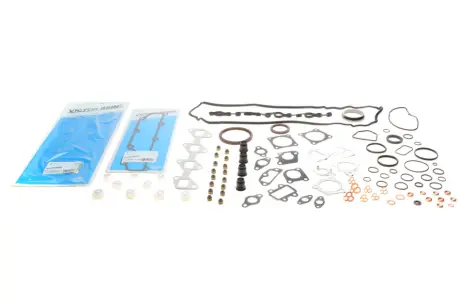 Комплект прокладок двигуна TOYOTA 1AD-FTV, 2AD-FHV, 2AD-FTV 05-13 ="" VICTOR REINZ 015393001