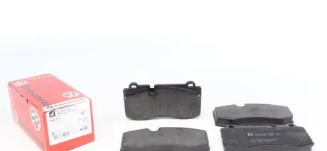 Колодки гальмівні (передні) MB (W211) 2.1-5.5 05-13 (Brembo) ZIMMERMANN 23960.175.1
